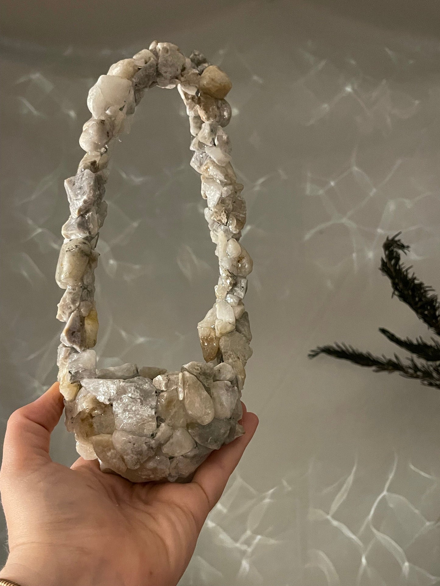 PLANT BASKET - milky quartz