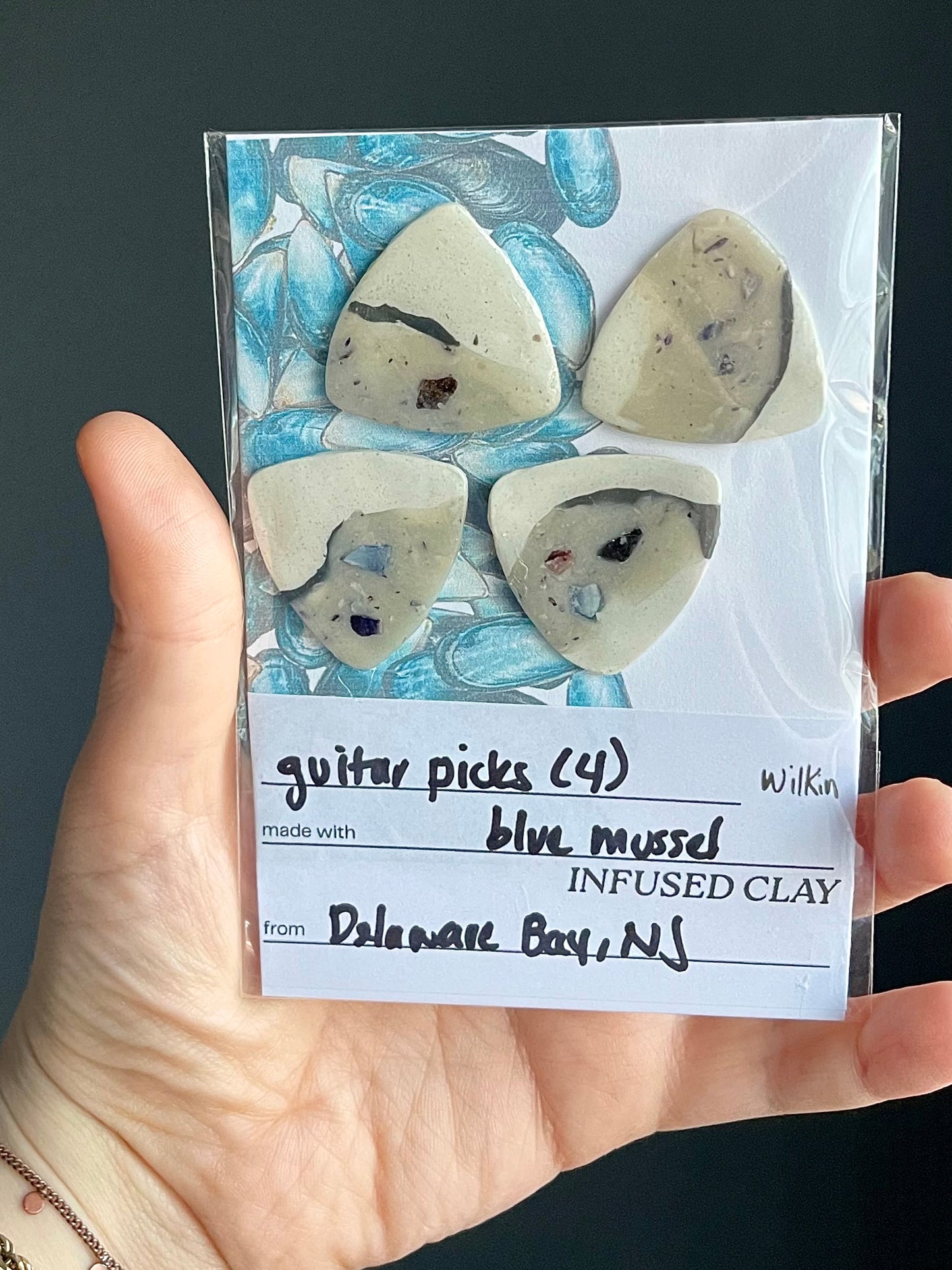 guitar picks (4) made of blue mussel clay