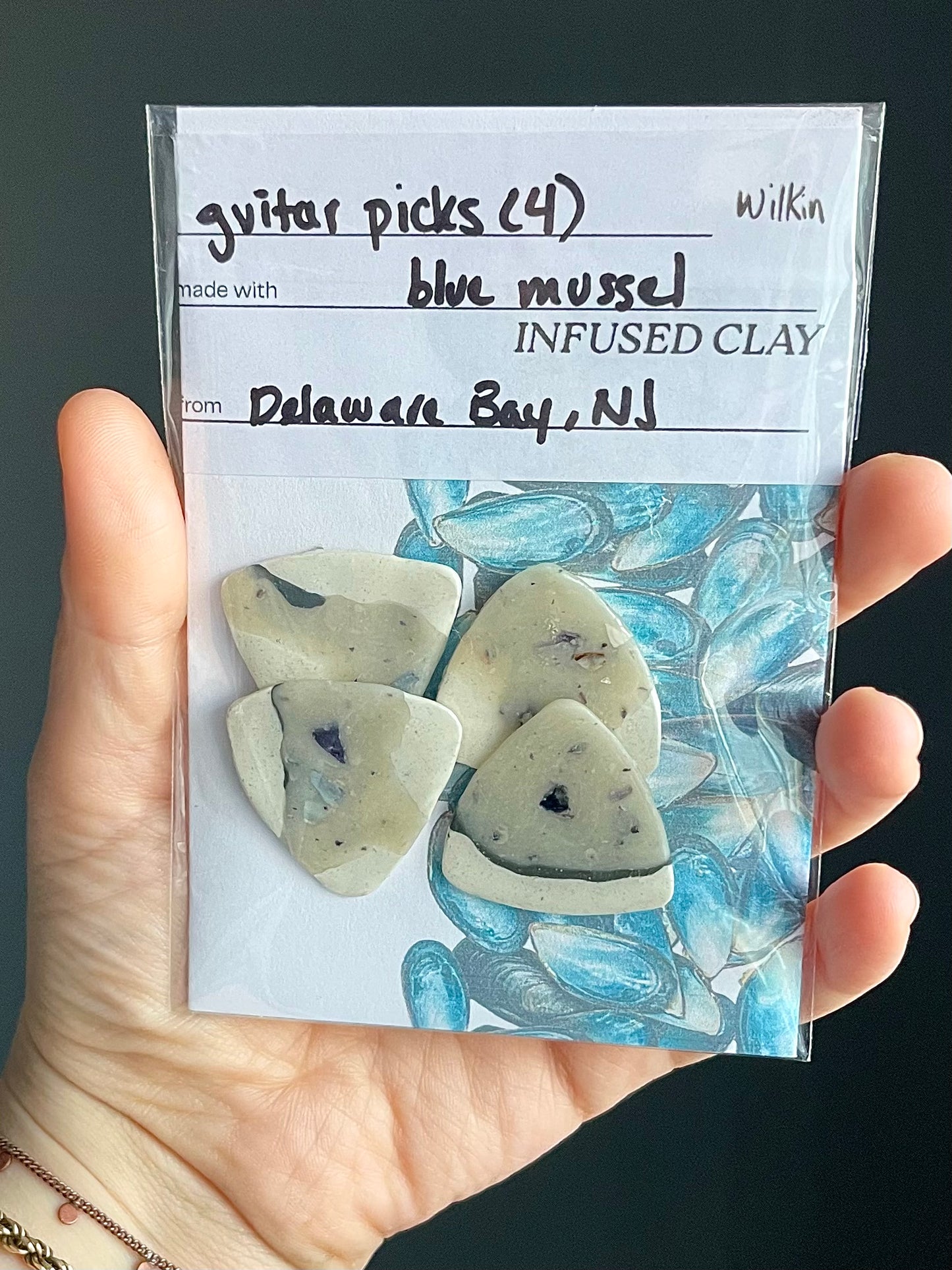 guitar picks (4) made of blue mussel clay
