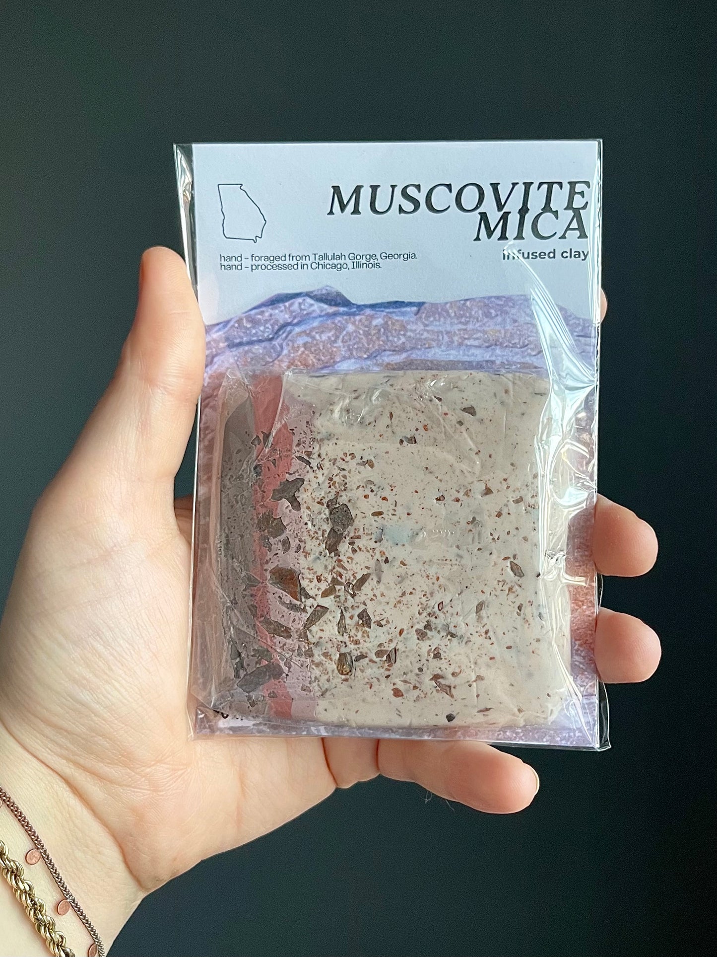 muscovite mica infused clay