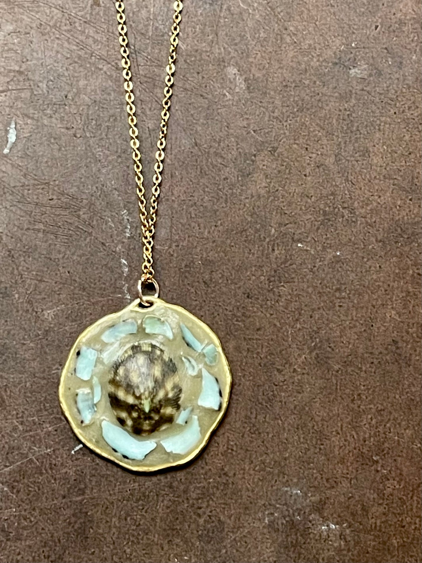 mexican green limpet radial necklace