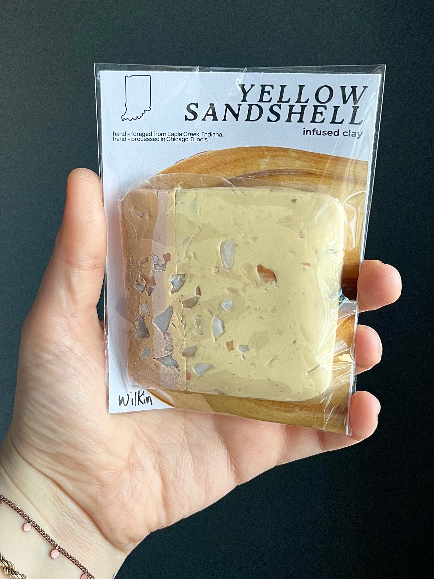 yellow sandshell infused clay