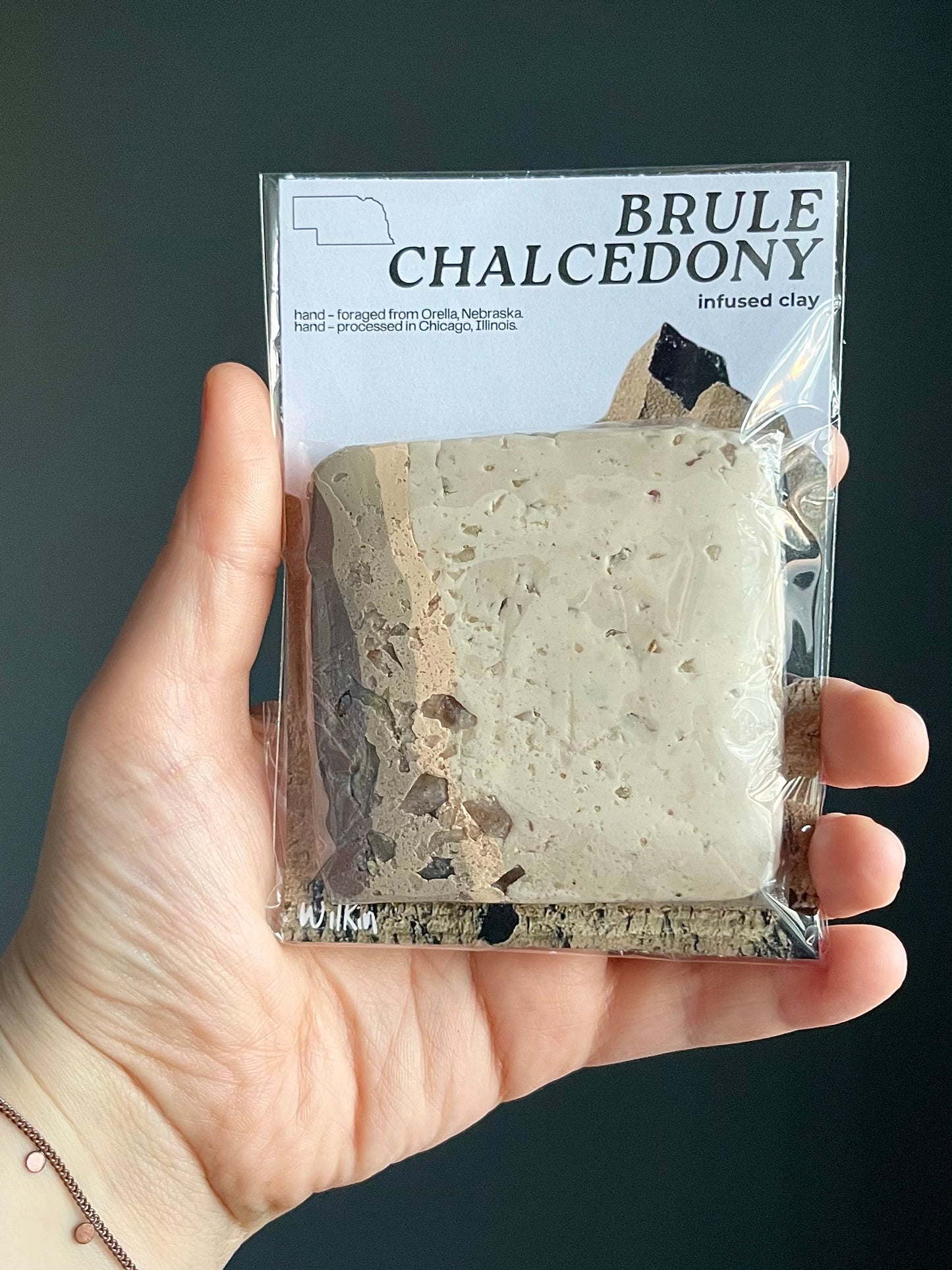 brule chalcedony infused clay