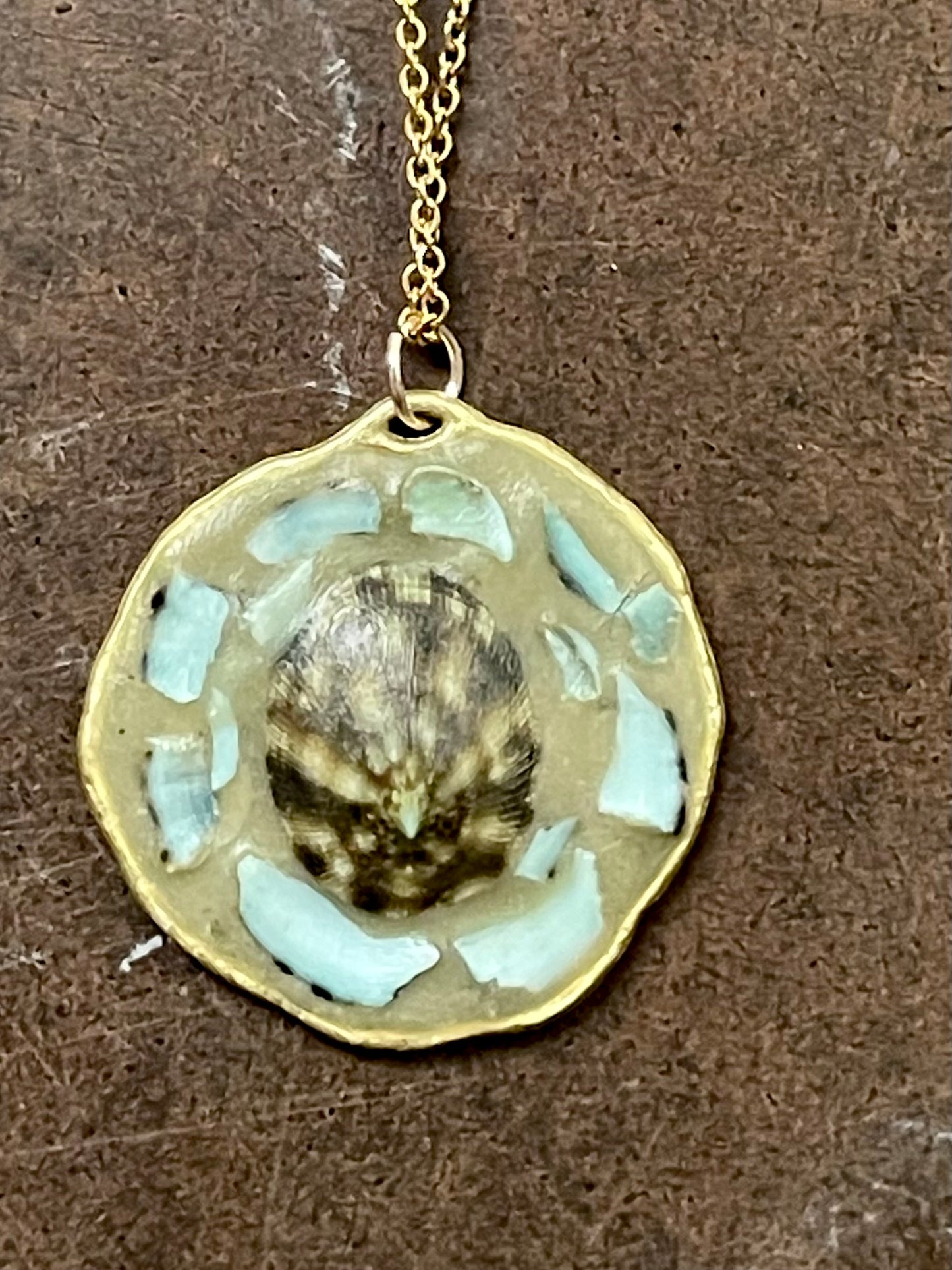 mexican green limpet radial necklace