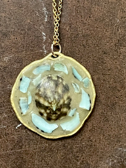 mexican green limpet radial necklace