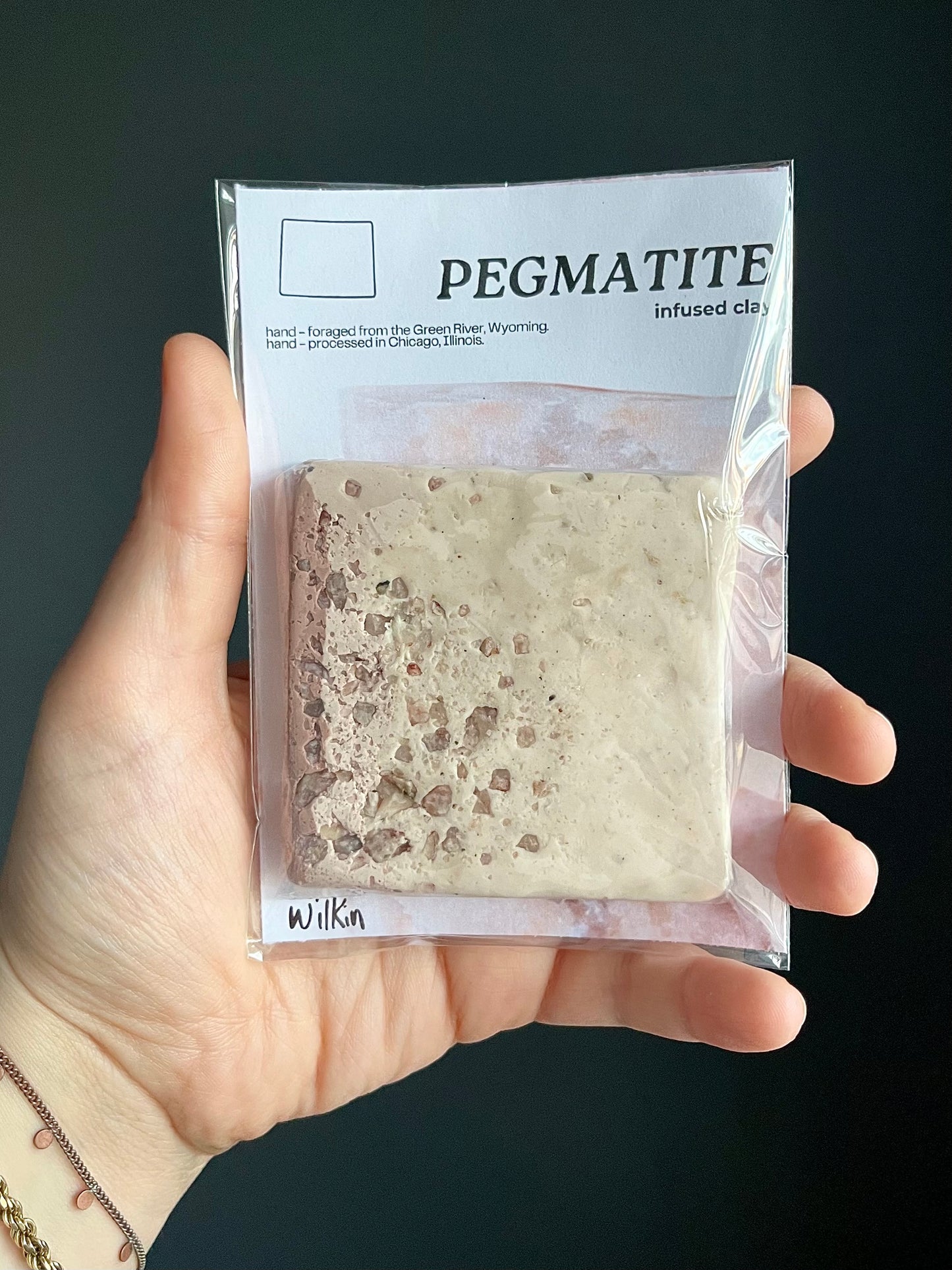 pegmatite infused clay