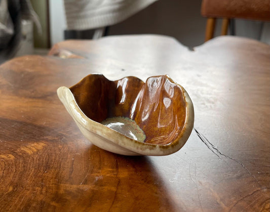 Palm Palette - scalloped pottery bowl (ceramic hand fired)